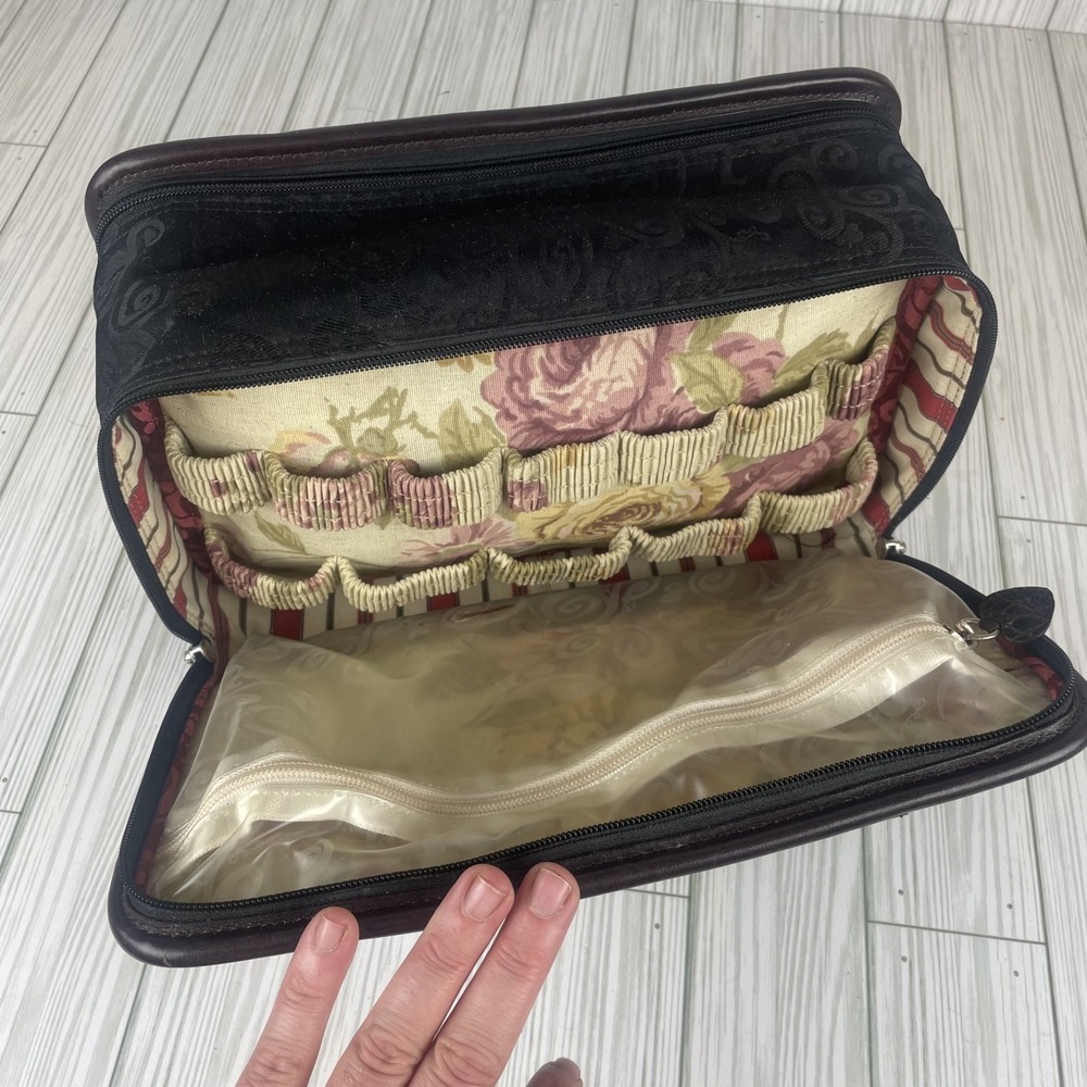 Brighton‎ Organizer Toiletry/Cosmetic  Carry On Travel Bag - Picture 9 of 16